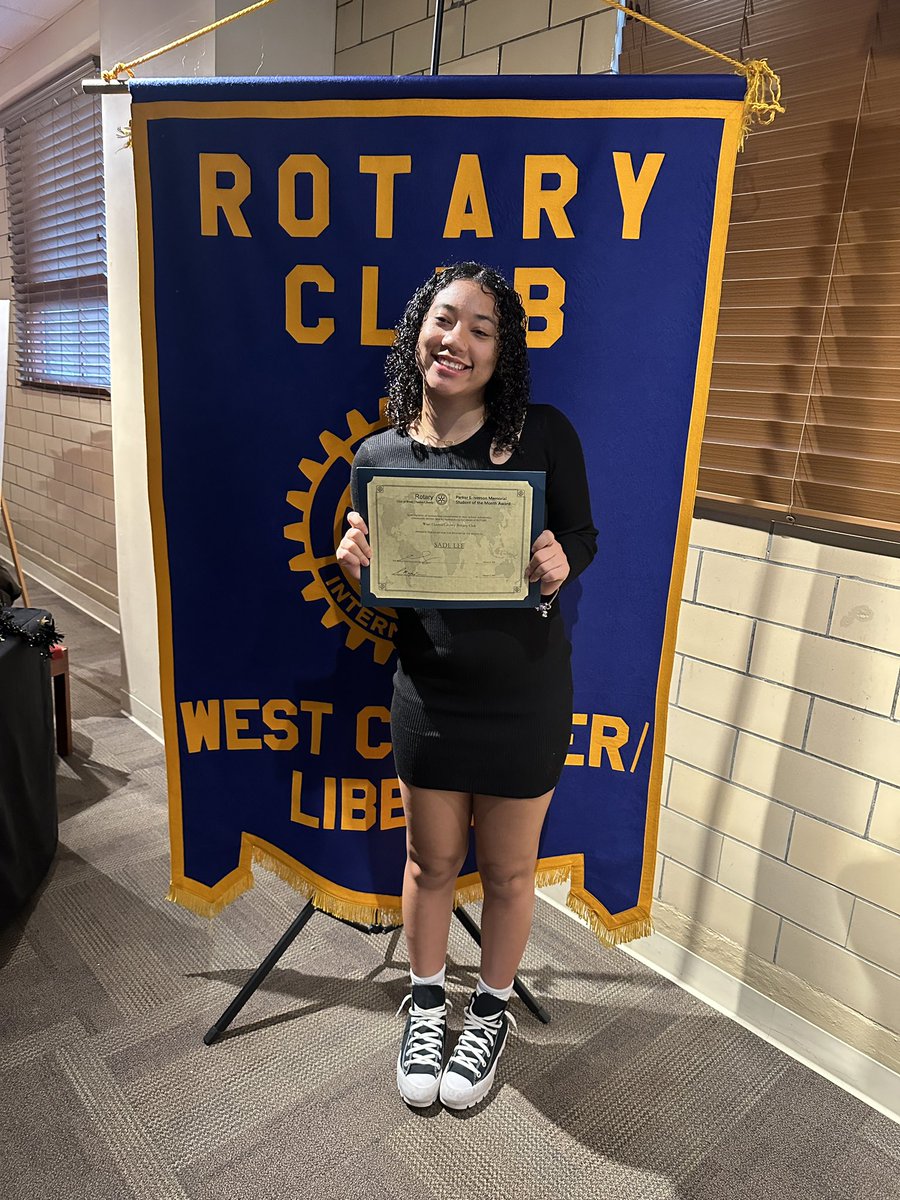 denise_goller's tweet photo. So proud of this young lady and everything she has accomplished and overcome!! @Lakota_Central https://t.co/loDesm7UoJ
