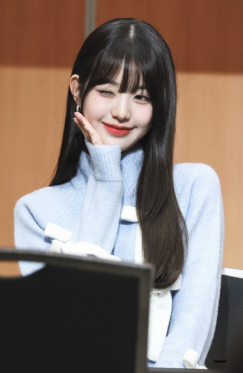 yenzotzoi's tweet photo. 240202 IVE - Wonyoung (2)
#IVE #아이브 #アイヴ 
#WONYOUNG #원영 #장원영 #ウォニョン
#IVEAllNight https://t.co/rWVYT0SyBU