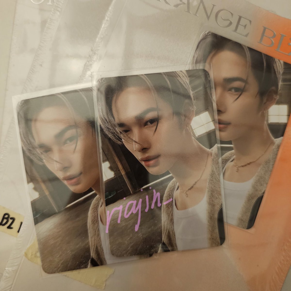 riajin_'s tweet photo. another GA !! guys 1 more album!! alr dmed 2 nikrangdans so 1 nalang remaining hehehe 

rt and like this tweet
no need to follow

ends on 11:00pm todayy 

pls pls pakialagaan mga extra albums koo 🙇‍♀️

#biyaria https://t.co/30nSH0TPTq