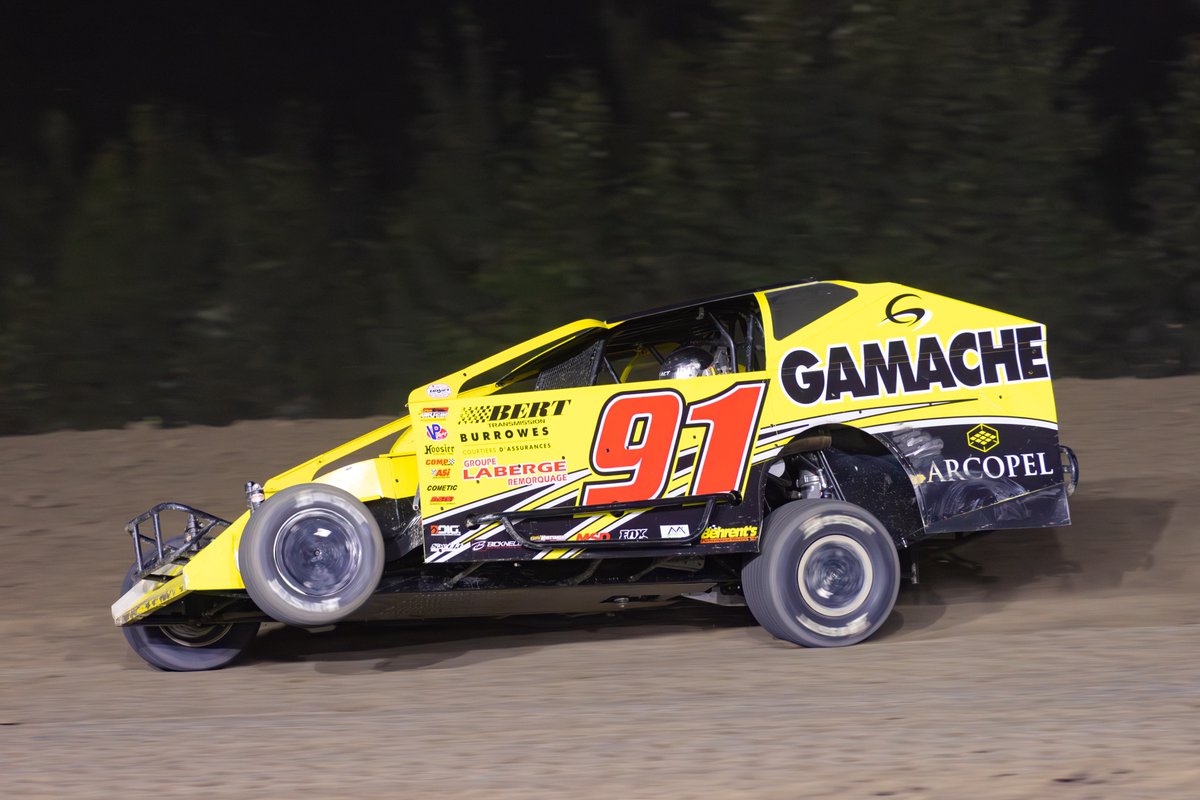 Super DIRTcar Series tweet media