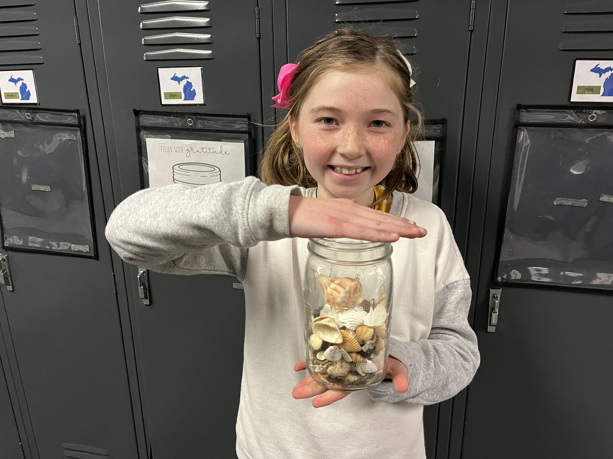 Mrs. Langeland - Waukazoo School tweet media