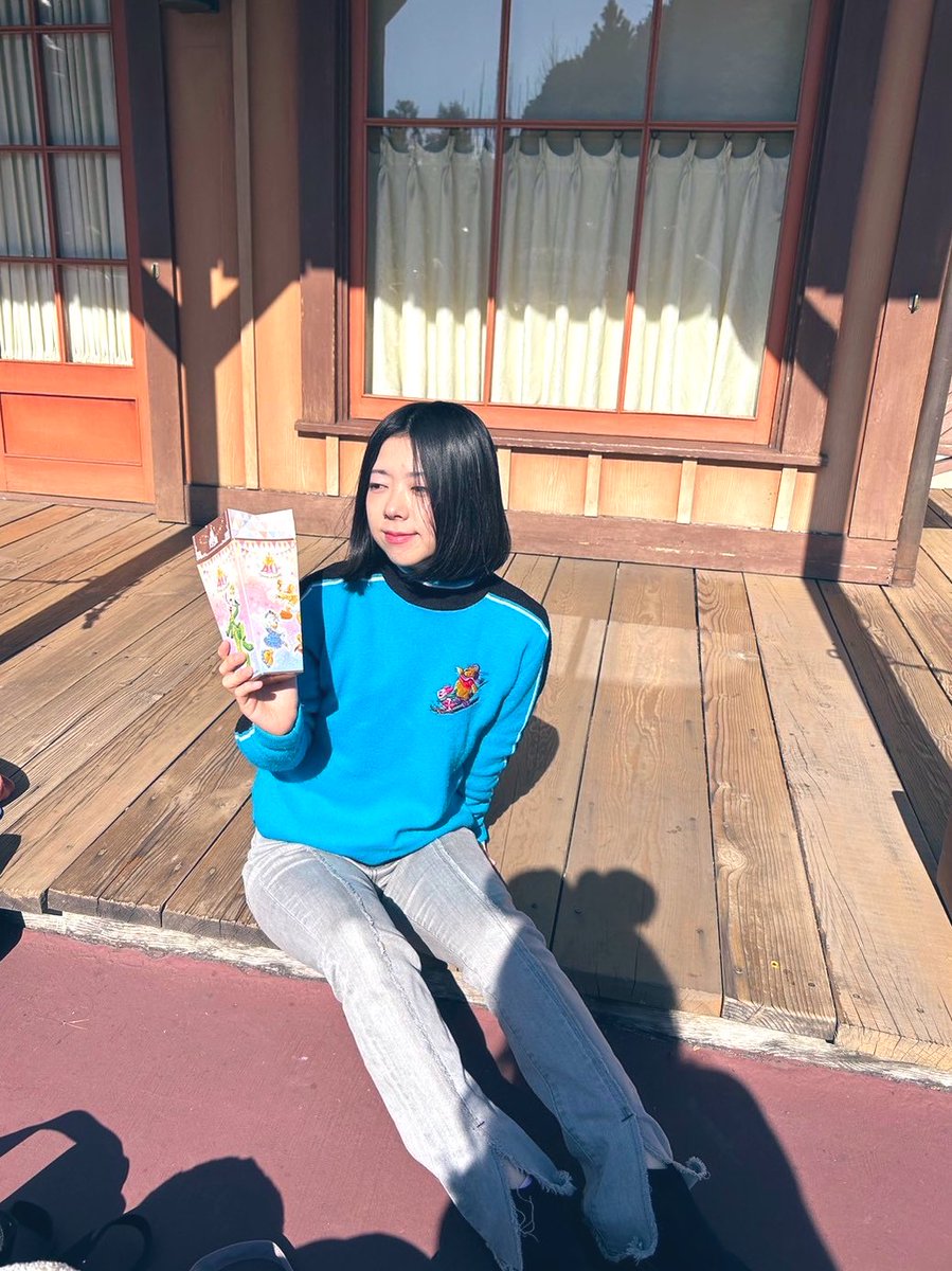 mact_aki2's tweet photo. ディズニーに行ってきた！🐭🏰
パレードより乗り物ばっかり優先するけどこの前はパレードも見てめちゃくちゃ楽しかった〜🫠🫠🫠 https://t.co/RWAUKYfXYn