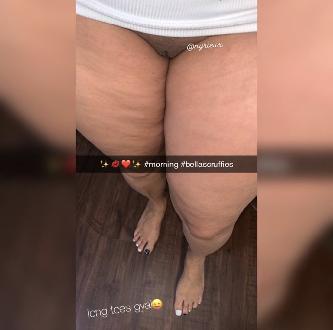 😋 #thickems #missbella #phatness #flashbackfriday https://t.co/YFJFFSQQqd<a href="/tag/thickems"class="tags">#thickems</a><a href="/tag/missbella"class="tags">#missbella</a><a href="/tag/phatness"class="tags">#phatness</a><a href="/tag/flashbackfriday"class="tags">#flashbackfriday</a>