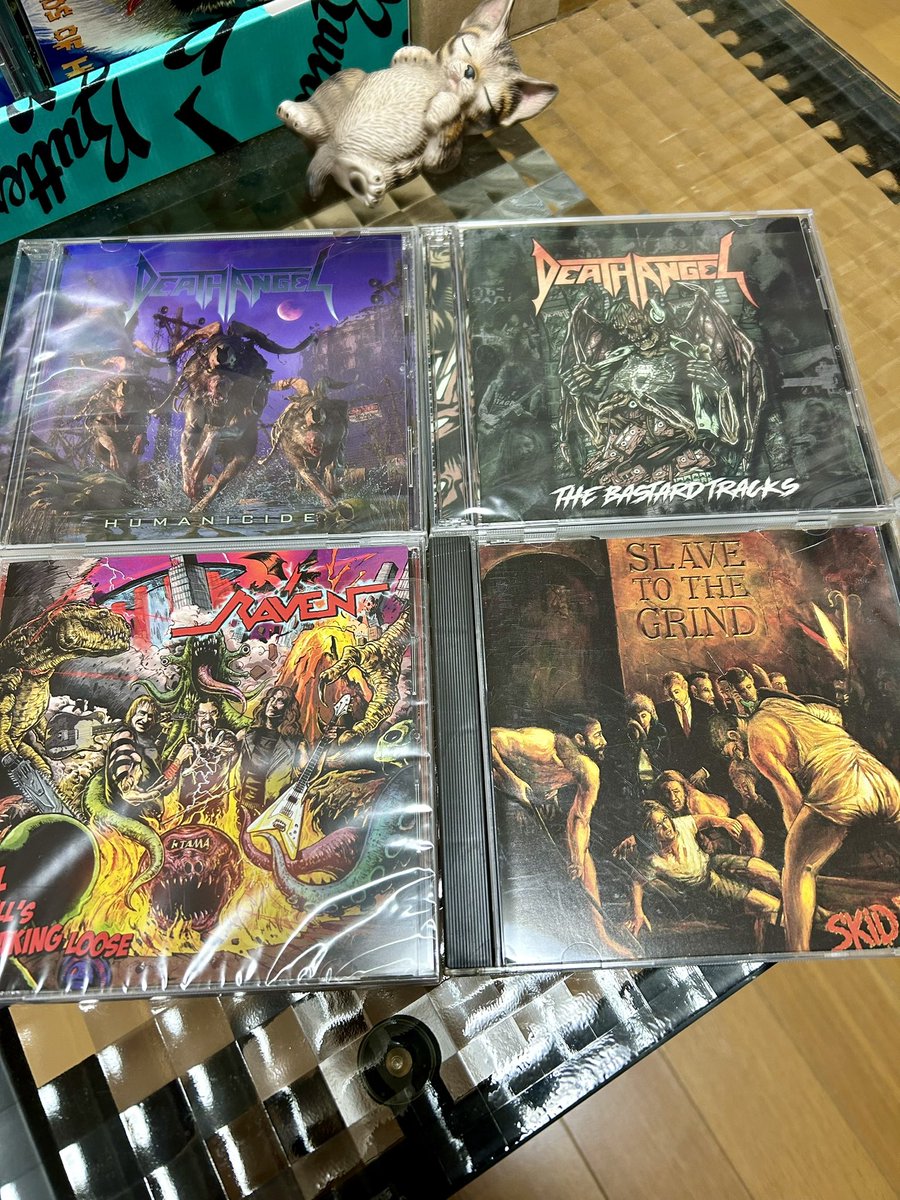 DreamCh24621504's tweet photo. Hi, guys.
I listened to these CDs on February 9th, 2024.
Humanicide
The Bastard Tracks / Death Angel🇺🇸
#MarkOsegueda
All Hell's Breaking Loose / Raven🇬🇧
#MarkGallagher
Slave to the Grind / Skid Row🇺🇸
#RachelBolan
Have a nice weekend, friends.
ヽ(・∀・)See you🎵 https://t.co/EcC46e0q5K