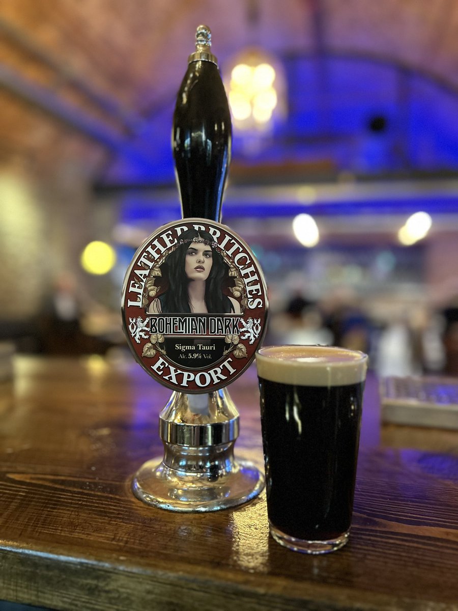 🚨NEW BEER ALERT🍻 Now pouring on the bar Leatherbritches - Bohemian Dark an easy drinking smooth, full bodied #porter weighing in at 5.9%🍻 #darkale #newale #darkbeer #beeroclock #bolton #boltonbars #thevaults #realalebar #microbar #caskisback #caskale #camrauk #beer