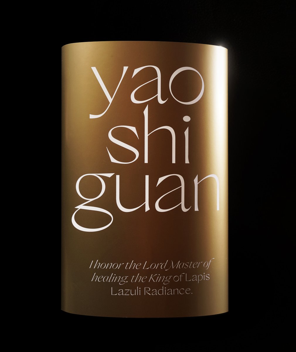 Nikolas Type tweet media