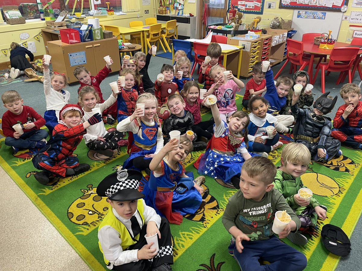 Mrs Bradbury EYFS tweet media