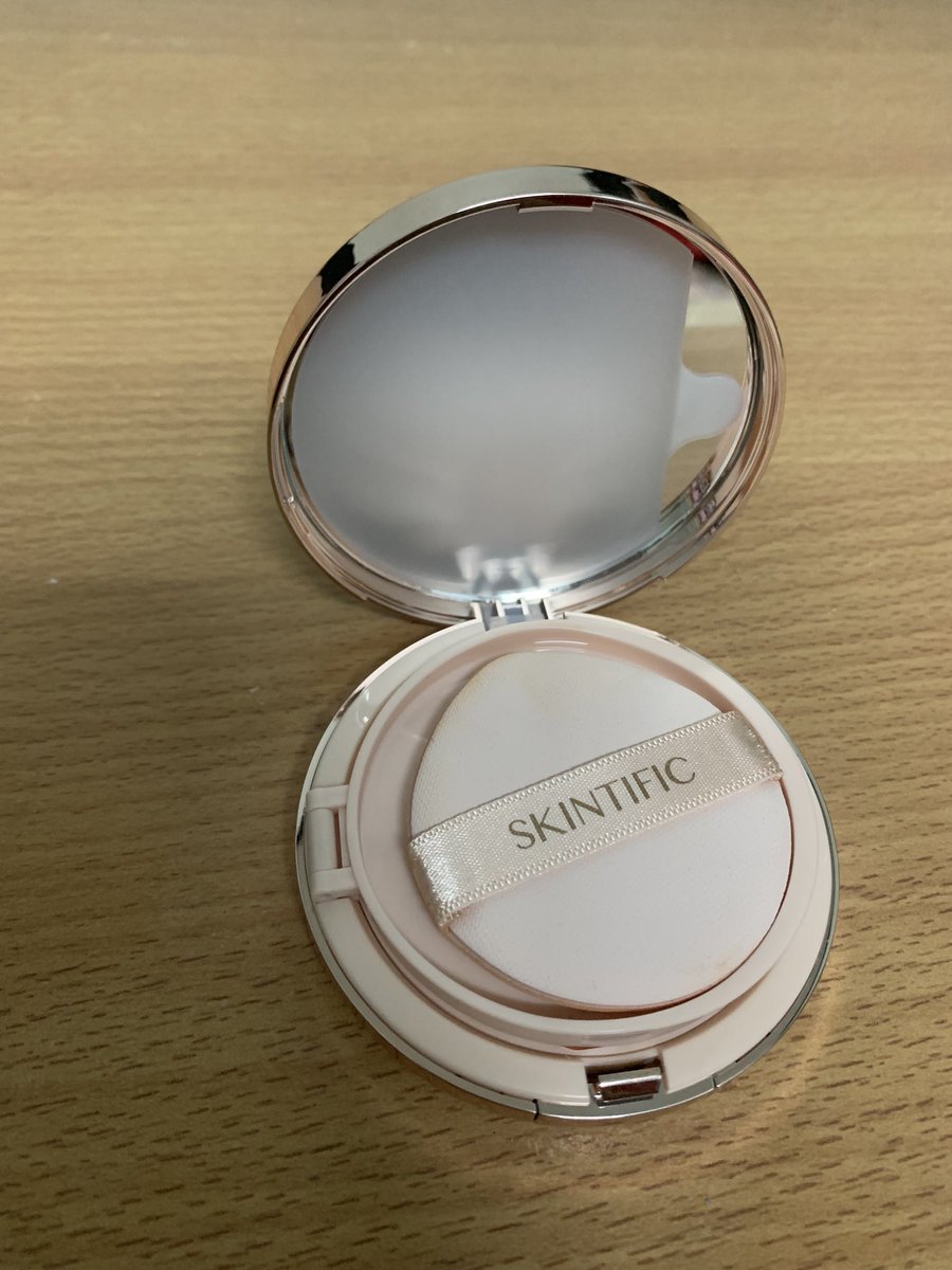 RL2235's tweet photo. 📌 คุชชั่น skintific เบอร์ 03A Almond
ซื้อมาสีเข้มกว่าหน้า ลองแตะสีไป 1 ครั้ง พัฟเปื้อนนิดหน่อย กระจกยังไม่ได้แกะซีลค่าา 
💥ส่งต่อ 280 บาทรวมส่ง พร้อมโอนลดได้งับบ

#ส่งต่อคสอ #ส่งต่อเครื่องสําอางค์ #ส่งต่อสกินแคร์มือสอง #skintific #ใช้ดีบอกต่อ #คุชชั่นskintific https://t.co/KGUzbJusdI