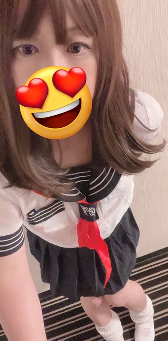 セーラー服を着てしまう俺。 #女装 #女装子 #crossdresser #trans https://t.co/kW3yZQ1caE<a href="/tag/%E5%A5%B3%E8%A3%85"class="tags">#女装</a><a href="/tag/%E5%A5%B3%E8%A3%85%E5%AD%90"class="tags">#女装子</a><a href="/tag/crossdresser"class="tags">#crossdresser</a><a href="/tag/trans"class="tags">#trans</a>