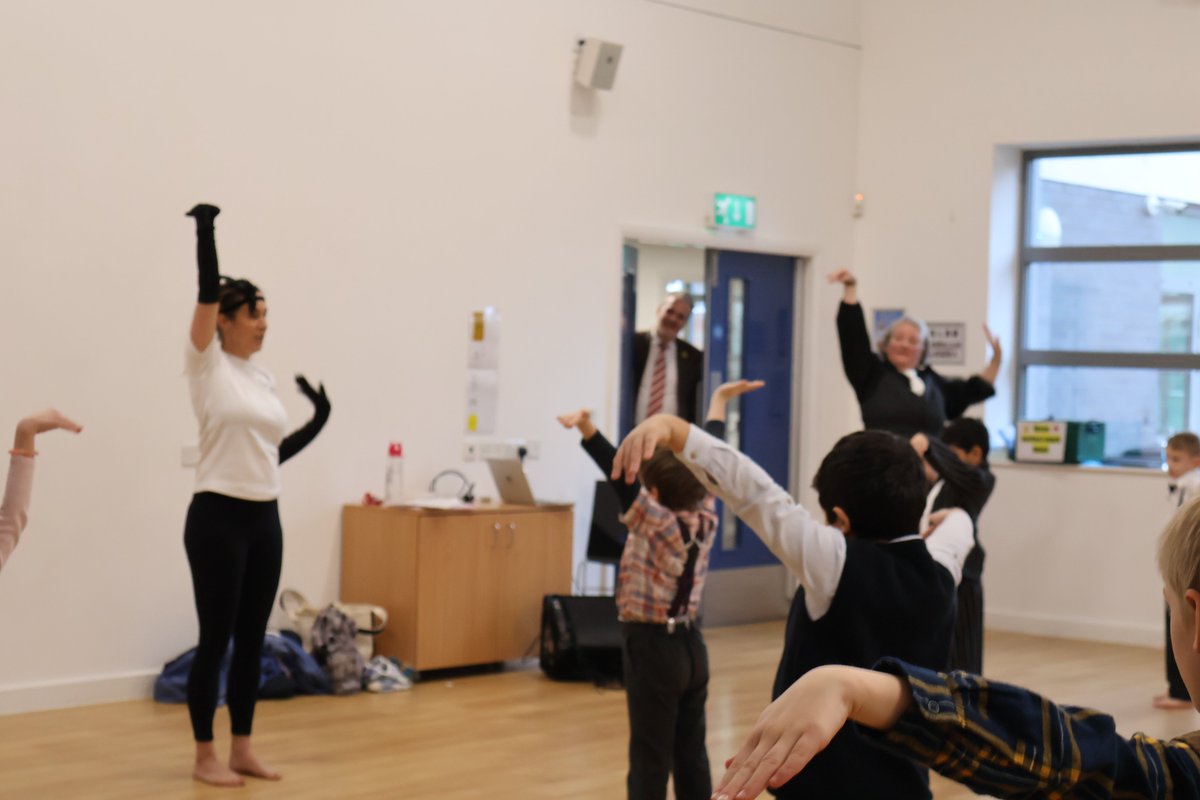 Hampton Prep School tweet media