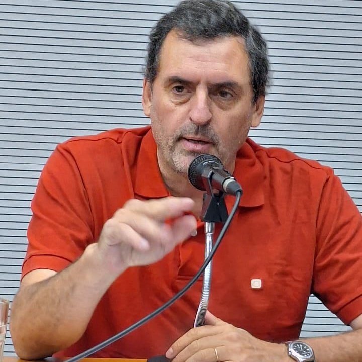 udocbacentral's tweet photo. 📌En estos momentos, en la Sede de Barracas, tiene lugar el Plenario de Secretarias y Secretarios Generales, con la inauguración a cargo de nuestro Secretario General, @AlejandrooSalce. Este encuentro está destinado a abordar los temas fundamentales de nuestra agenda y gestión. https://t.co/gADkvJ18d3