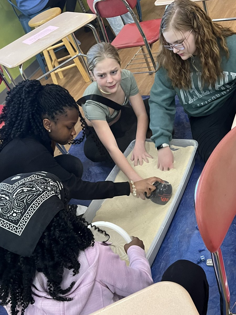 aadrean's tweet photo. A classroom
transformation @KilbourneMiddle - 
Ms. Emily Hall and her 6th grade archeologists are excavating and hunting for artifacts in Ancient India! I admire Emily's creativity and real world application!Thanks for being a champion for your students! @wcsdistrict #itsworthit https://t.co/O1OWcdcLbb