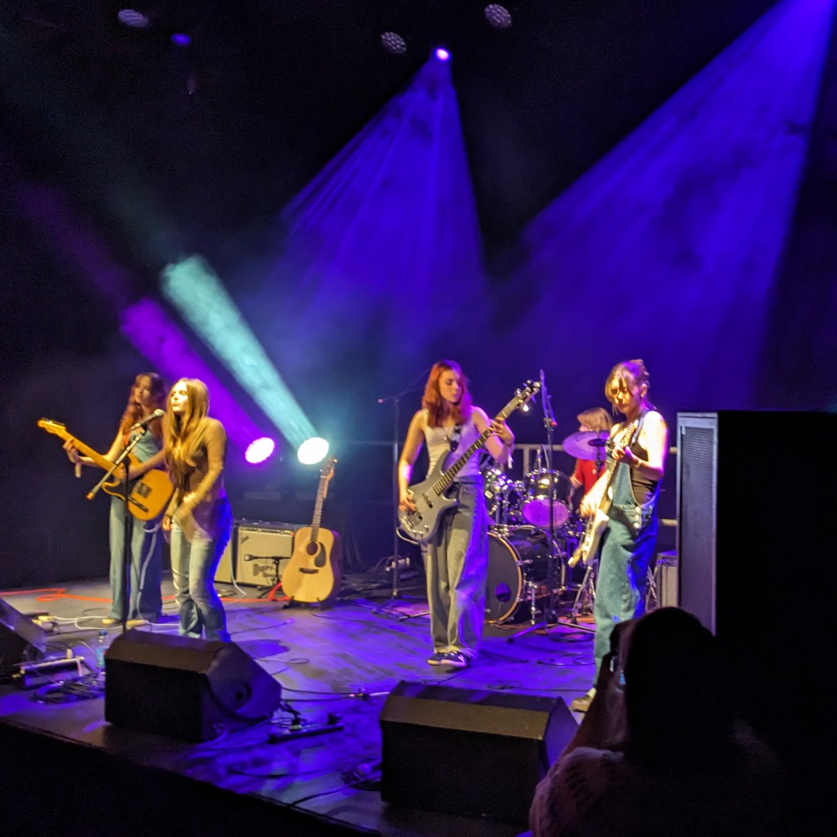 Hit The Road tweet media