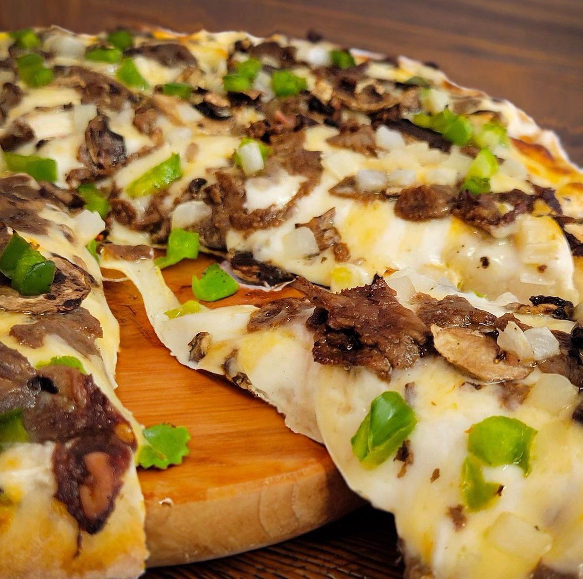 Come celebrate #NationalPizzaDay with us tonight from 4-9 PM! We will have Oven King pizza to pair with our tasty brews.