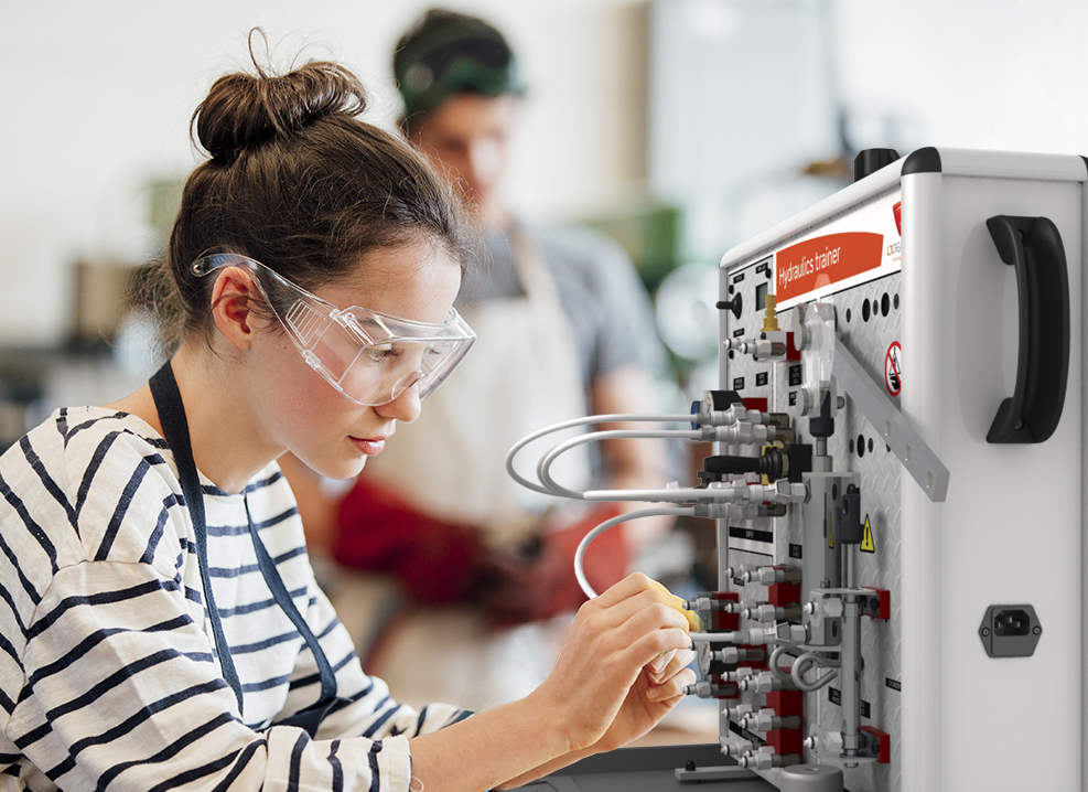 LJ Create tweet media