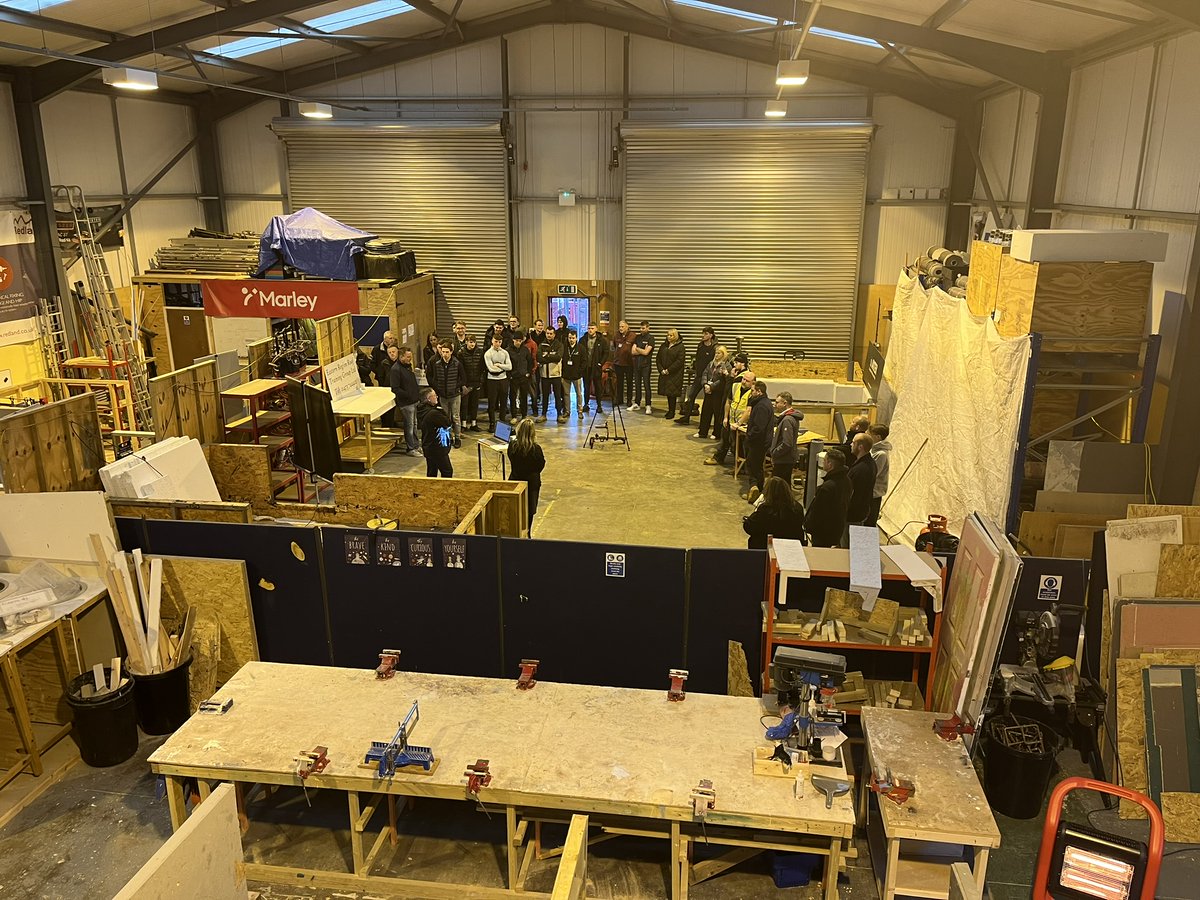 EasternRoofTraining tweet media