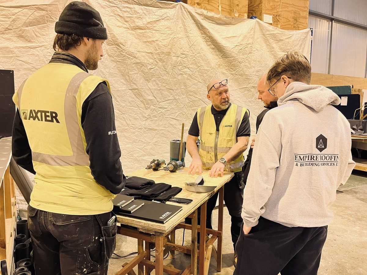 EasternRoofTraining tweet media