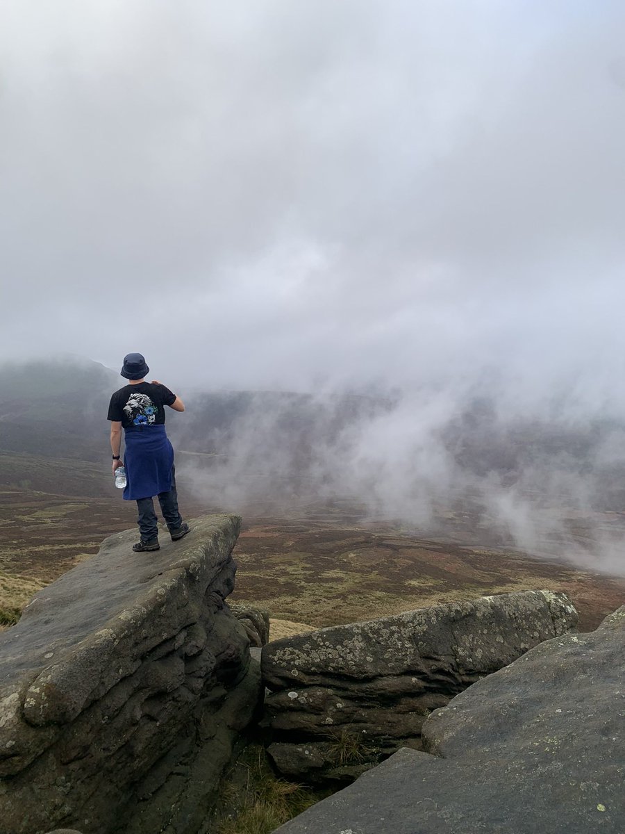 EvanNethercott's tweet photo. @Syndicate @SyndicateOG Taking the merch across the country 🤝 https://t.co/qR5q4QR0Ey