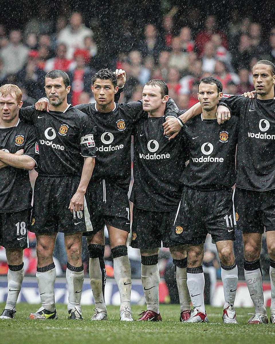 ESPNFC's tweet photo. Once upon a time at Manchester United… ✨ https://t.co/5hJWZJfmAd