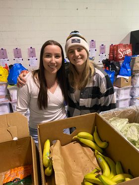 Food4KidsHalton's tweet photo. We had the pleasure of having Yvon Building Supply & Insulation: Burlington help support our Wednesday Pack at our Burlington location this week. The group packed 504 bags!! We appreciate you!
#grateful #communityimpact #nochildgoeshungry #weekendswithouthunger #team https://t.co/yfhXI6QHCq