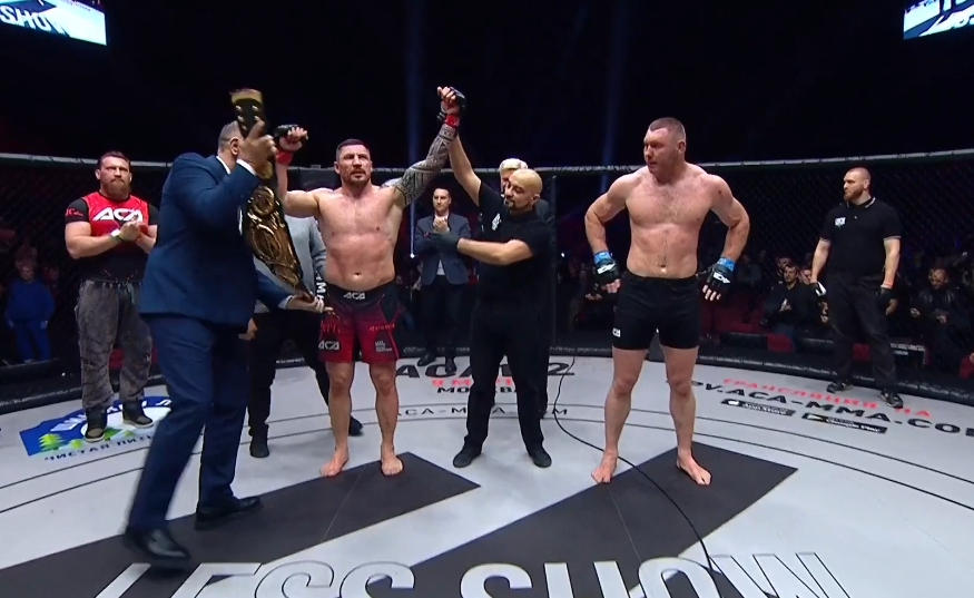 Grabaka_Hitman's tweet photo. ACA 170 main event:
Evgeny Goncharov def. Anton Vyazigin via unanimous decision. Retains the ACA HW title and advances to the HW GP finals. #ACA170 https://t.co/eIO6WVHSn9
