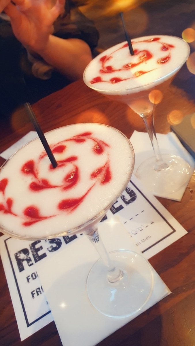 JenM_1987's tweet photo. Much needed catch up ❤️ https://t.co/bxUVlqWBTK