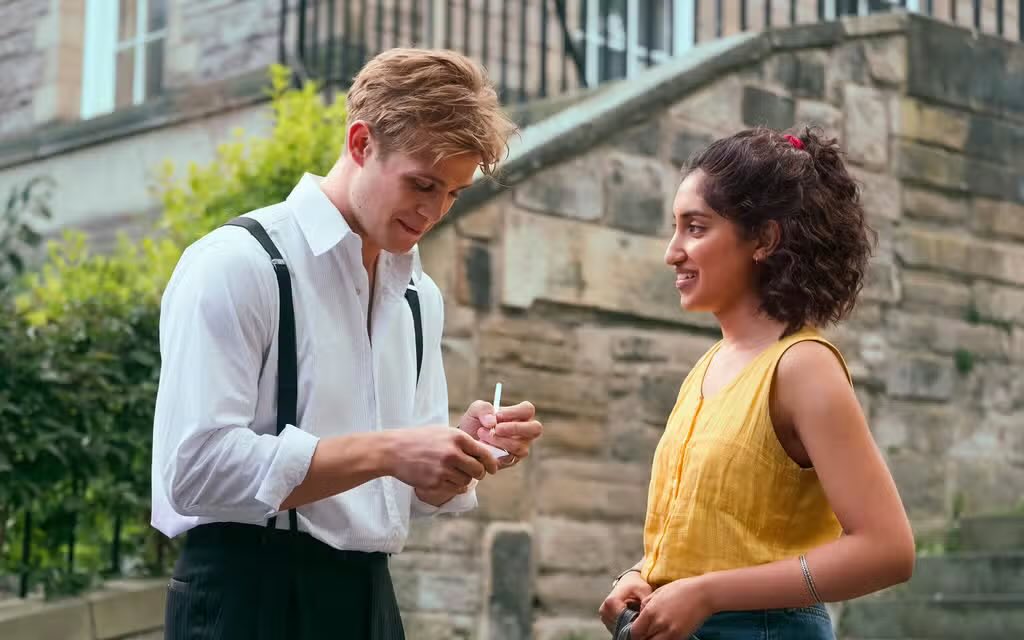 I binge-watched #OneDay and honestly seeing a brown woman as Emma Morley made me realise for the first time how much like her I had been which hadn’t occurred to me when seeing Anne Hathaway. A beautifully nostalgic & heartbreaking story of missed connections and opportunities by…