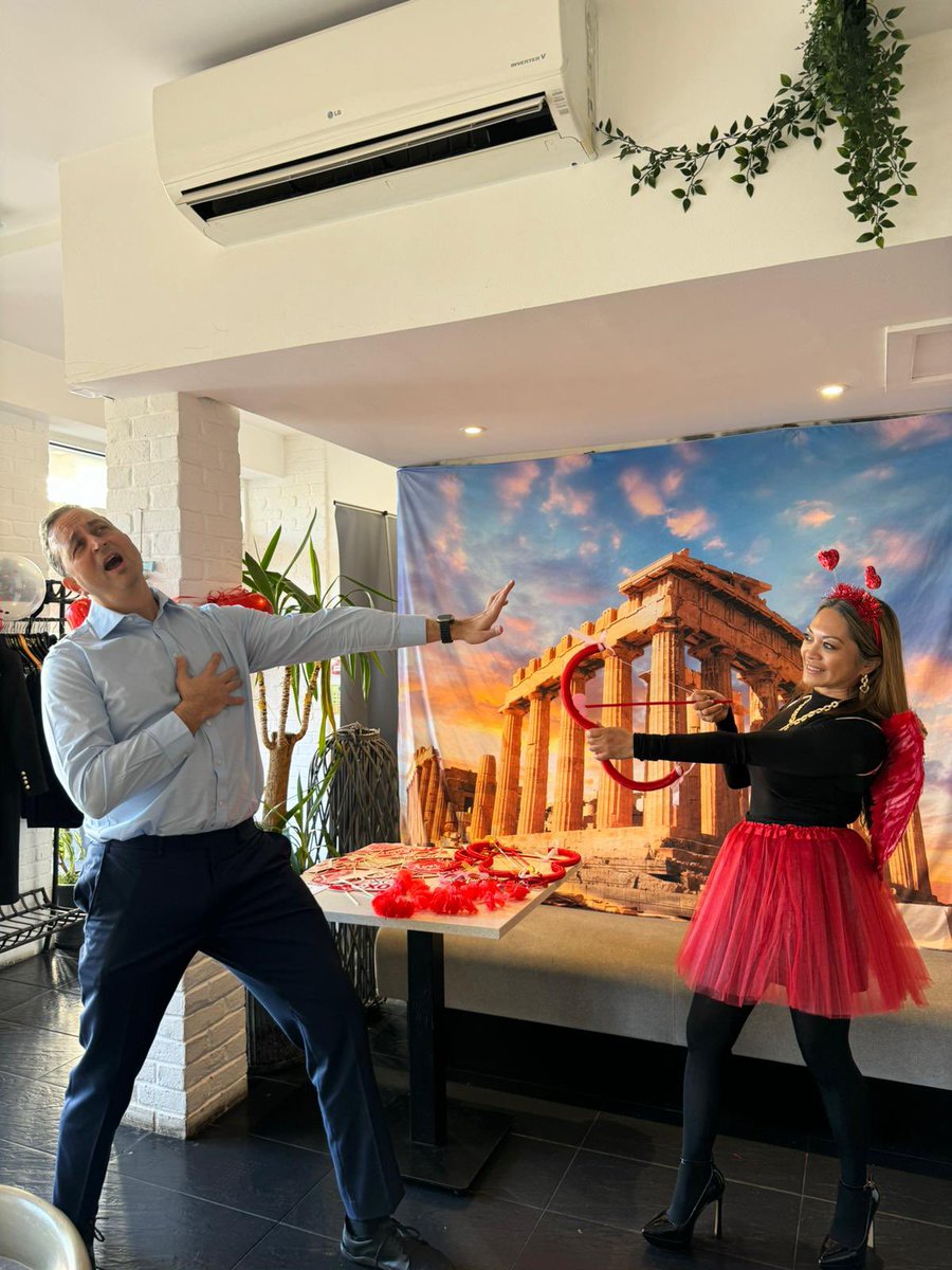 Yet another out of this world meet-up of the Big Fat Greek Club, this time celebrating Valentine’s Day 🌹♥️ (secure next month’s ticket now- acumenbusinesslaw.co.uk/clubs-and-even… )
