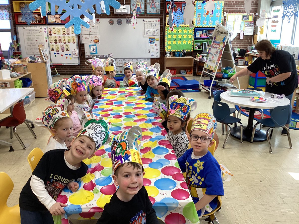 Mrs. Pearsall tweet media