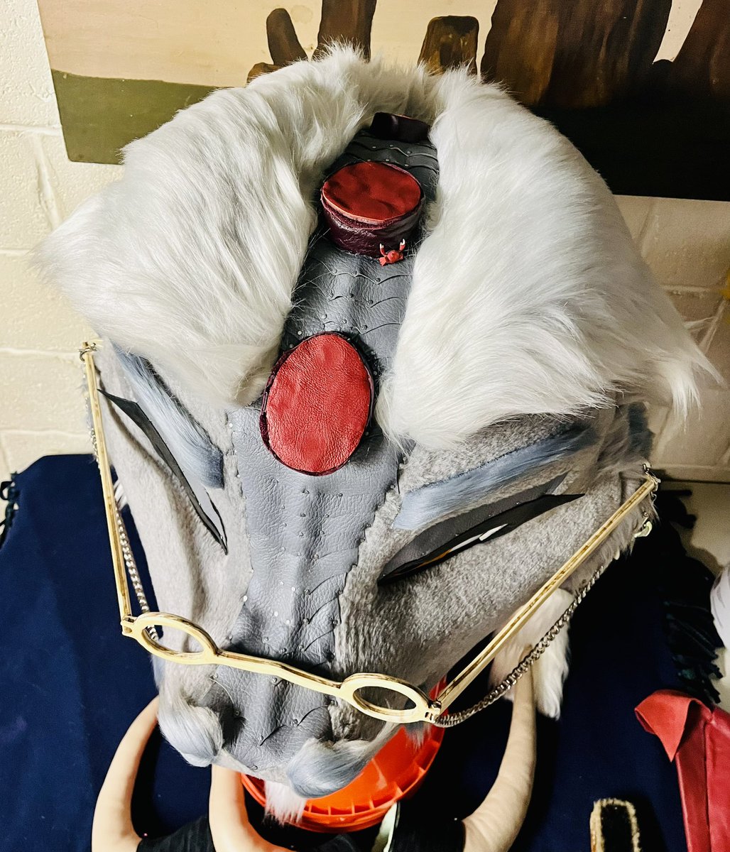 Old_Chains's tweet image. Chains the Rock’n’River Dragon⛓🪨🌊🐉 My heart went into this guy. First attempt at a Disney styled head, based after the inspiring Sisu and Falkor❣️I made so many mistakes in the process, as well as learning so much. He’s gotten me though one hell of a year.💔#YearOfTheDragon