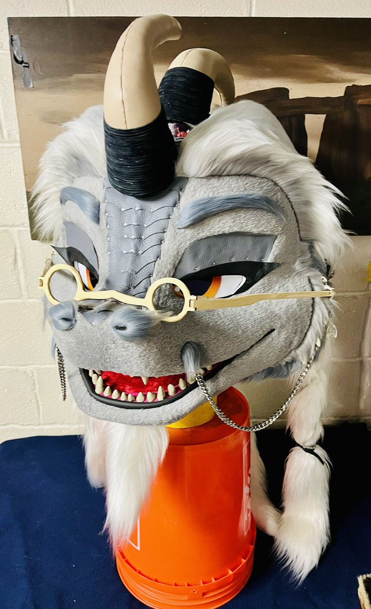 Old_Chains's tweet image. Chains the Rock’n’River Dragon⛓🪨🌊🐉 My heart went into this guy. First attempt at a Disney styled head, based after the inspiring Sisu and Falkor❣️I made so many mistakes in the process, as well as learning so much. He’s gotten me though one hell of a year.💔#YearOfTheDragon