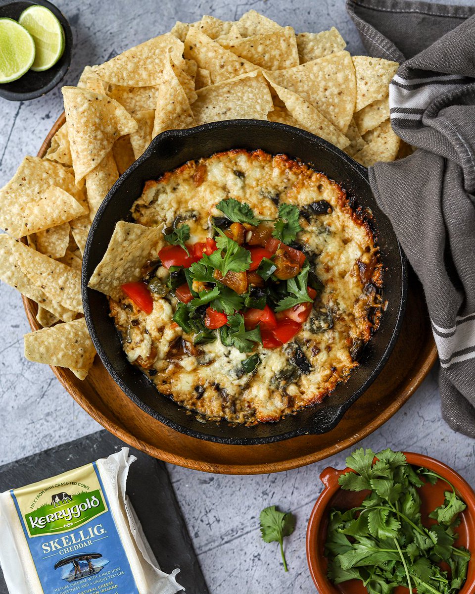 Our Queso Fundido is kickoff ready. 🙌 Roasted Poblano Queso Fundido Recipe: ow.ly/ApJ250QxXtx