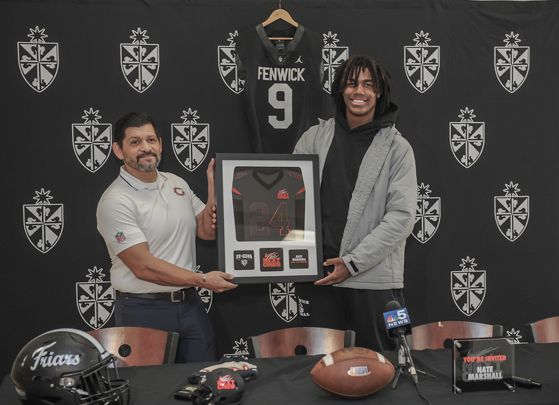 Nate Marshall ‘25 is headed to the Nike Next Ones event at the Super Bowl! The #FenwickFriars defensive lineman was selected by the Chicago Bears and Nike to attend the elite event with only 31 other high school players from across the U.S. @bearsoutreach @nikefootball