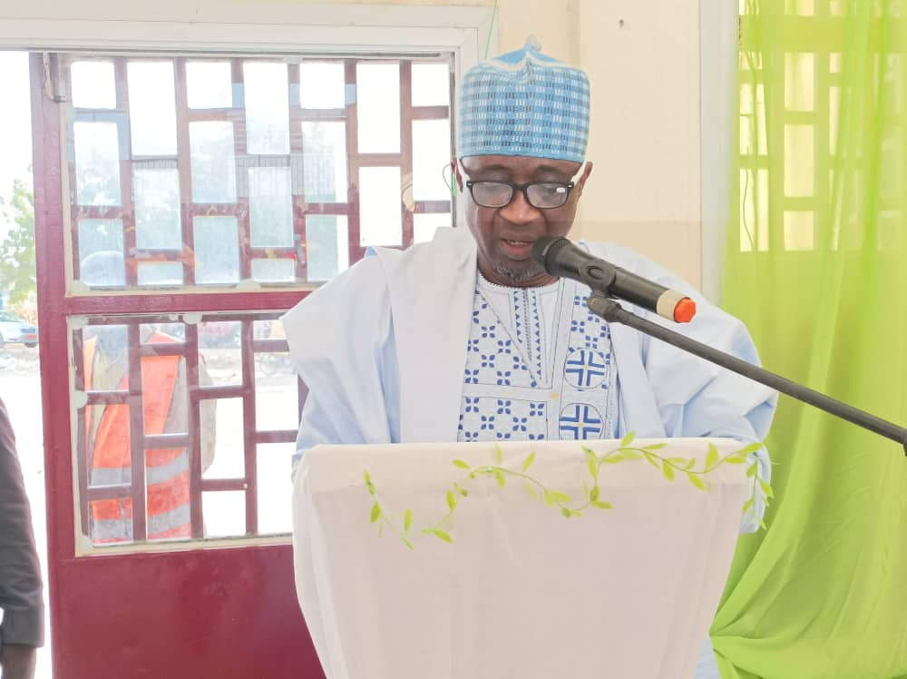 idrissoualioum's tweet photo. J'ai reçu ce vendredi 09 février 2024 à l'amphi 500 du Campus de Kongola-Djoulgouf-Kodek, les vœux de toute la communauté universitaire de Maroua pour l'année 2024....ainsi que ceux des IPES sous tutelle de #UMa, des syndicats, du PRO-ACTP et en présence des invités spéciaux. https://t.co/gdyLmSo4e4