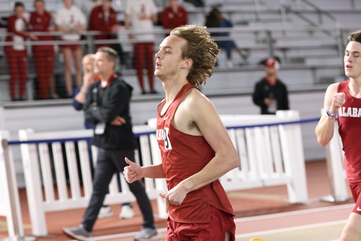 AlabamaTrack's tweet photo. 4⃣ top-10 finishes in the men's mile 🤝

🥇Arthur Graham (4:04.71) - New PR
🥉Kai Connor (4:12.80) - New PR
4. Knox Exton (4:12.90) - New PR
7. Brady Barton (4:17.64) 

#RollTide https://t.co/MqWGUQau9Y