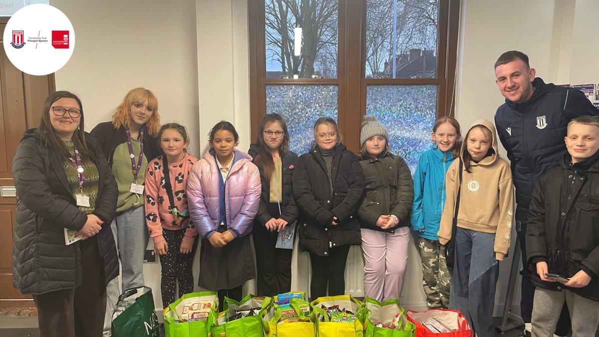 Stoke City Community Trust (@scfc_community) on Twitter photo We are over the half way stage of our Youth Social Action project in partnership with <a href="/Middleport_ST6/">Middleport Matters Community Trust</a> 🥳
This week, young people visited the Macari Centre where they donated food parcels, and next week will be a young person takeover at Middleport Matters.
Come along ❤️🤍 We are over the half way stage of our Youth Social Action project in partnership with <a href="/Middleport_ST6/">Middleport Matters Community Trust</a> 🥳
This week, young people visited the Macari Centre where they donated food parcels, and next week will be a young person takeover at Middleport Matters.
Come along ❤️🤍