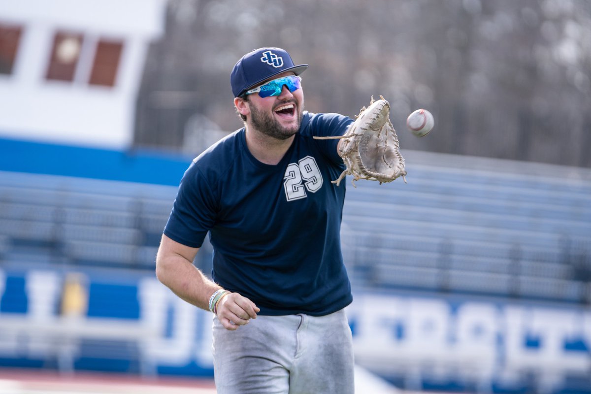 jcu_baseball's tweet photo. We outside!!! ☀️ ☀️ #GoStreaks⚡️ https://t.co/SMpFM5GTgi