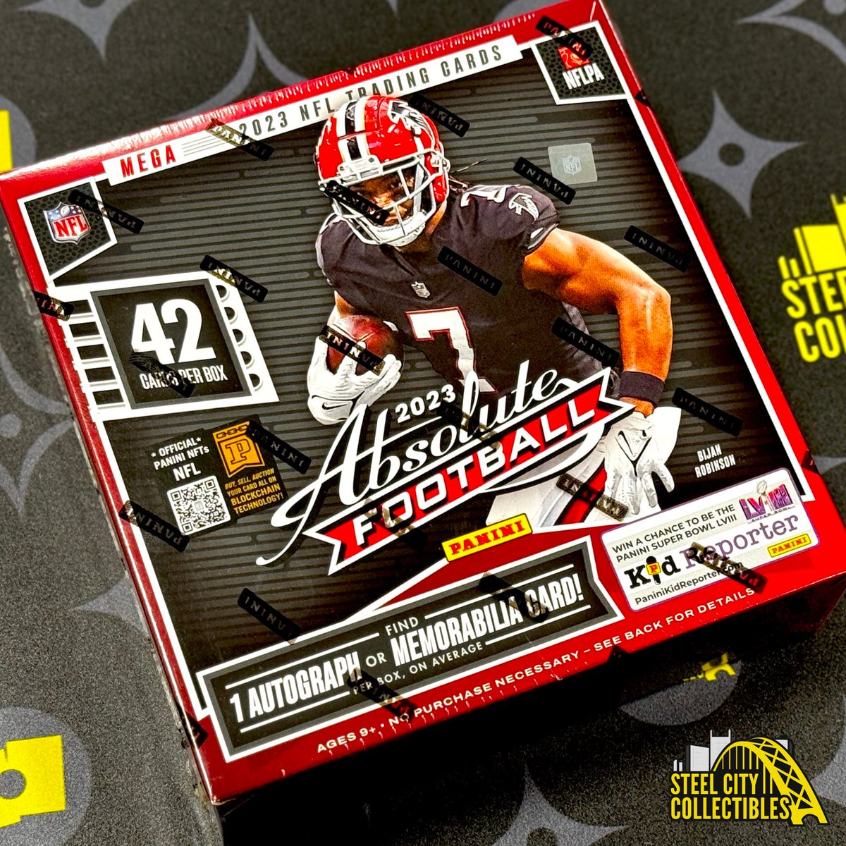 🏆 SUPER BOWL GIVEAWAY 🏆 RETWEET + LIKE + FOLLOW for your chance to win a 2023 Panini Absolute Football Mega Box! Look for 1 autograph or memorabilia card per box! Want additional entries? Get one extra entry for each friend you tag in the replies! #SuperBowl #Giveaway #NFL