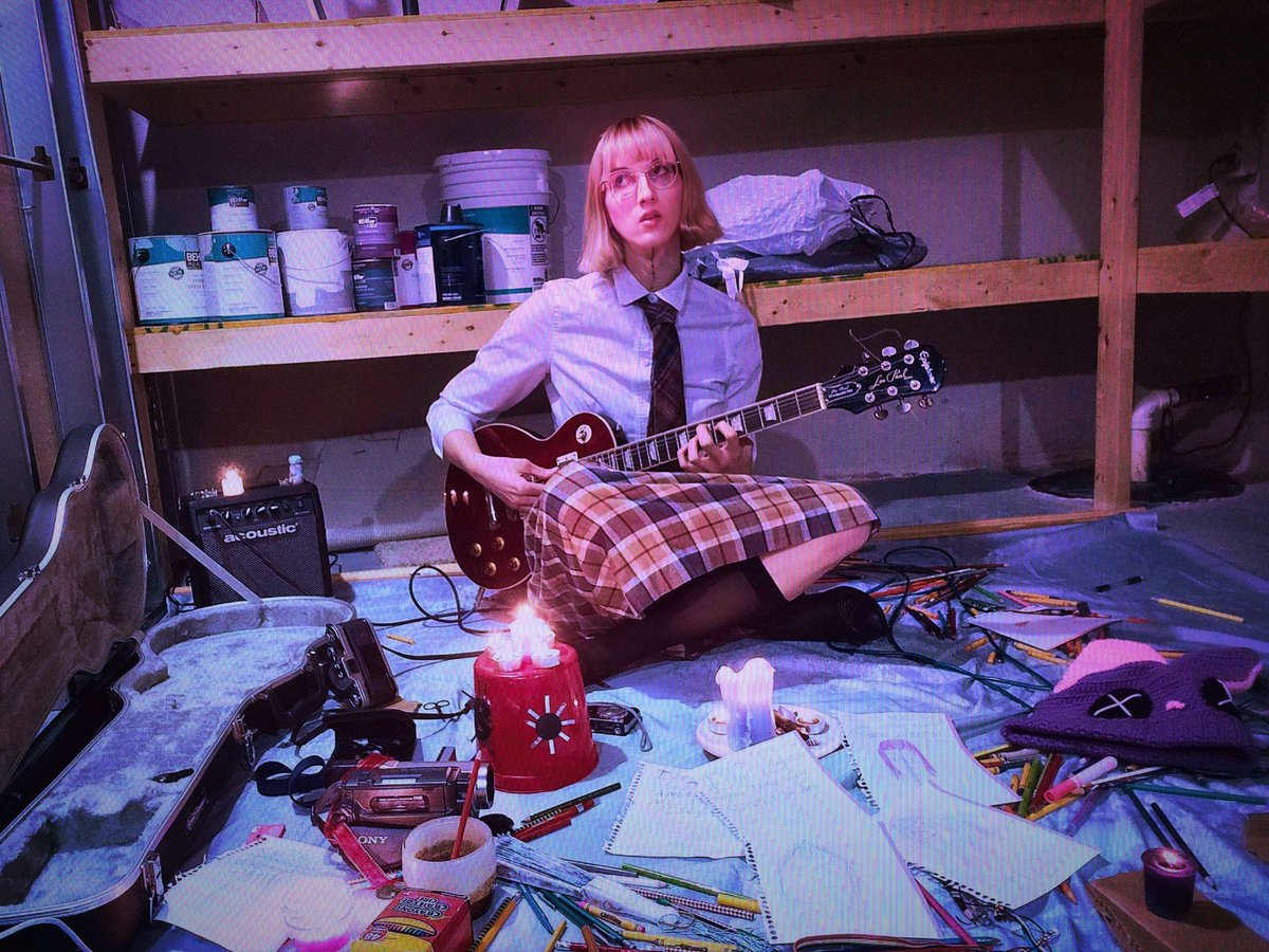 DOLLHAVEN PRESENTS:

SEWING UP THEIR SKIN :: AN ALBUM BY MURRUMUR
12 SONGS // FEBRUARY 29TH
WIRES TRANSMIT BLOOD.
WIRES TRANSMIT SIGNALS.

Cover art .@lopashes 

Tracklist + credits in reply