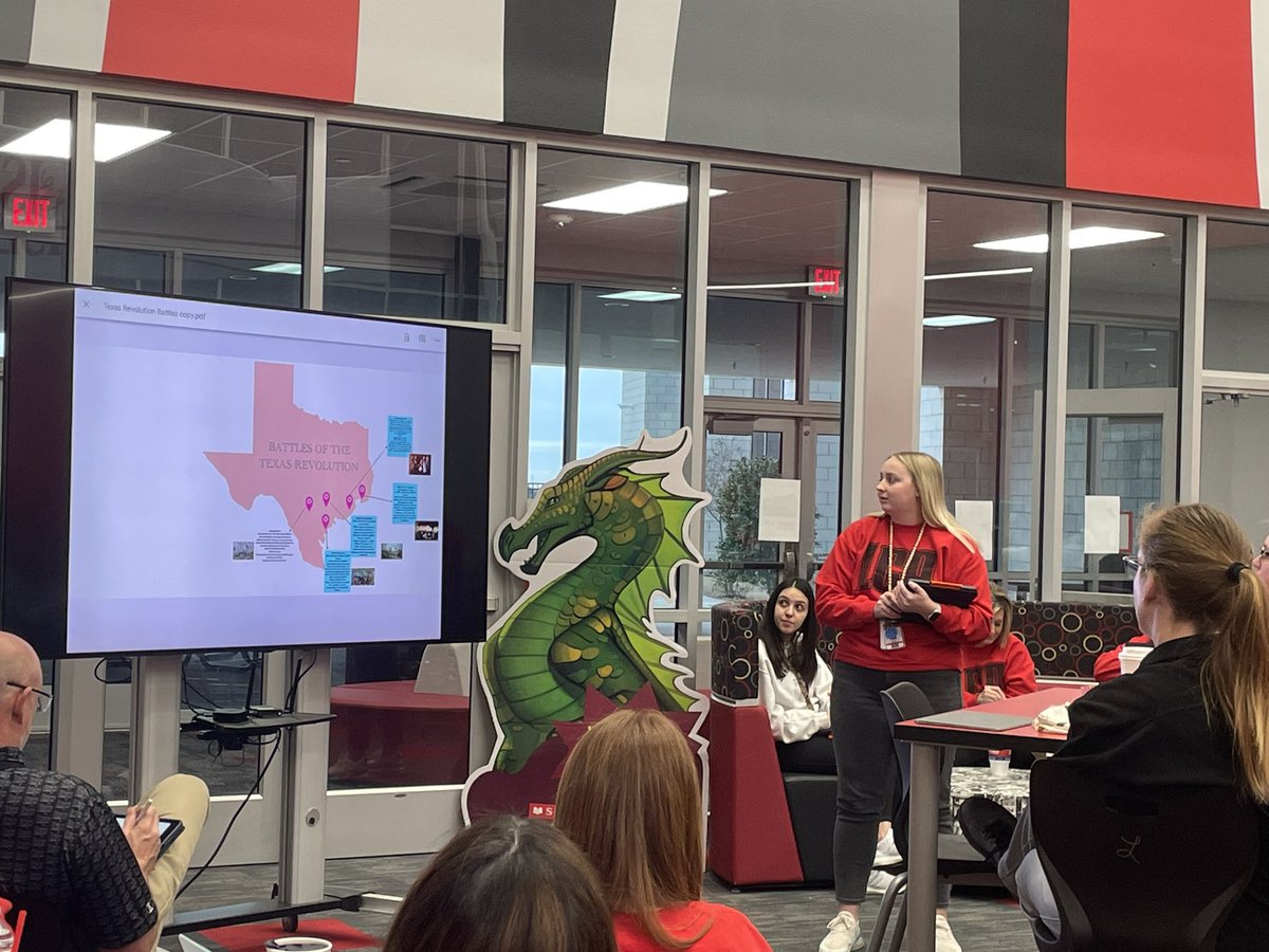 edu_cabe's tweet photo. Two of our techy Ts sharing how they and their classes have used #Freeform at today’s morning PD! #weareLCP
#techsupportingTEKS #applefreeform @lcp_it https://t.co/gRCQErCvVZ