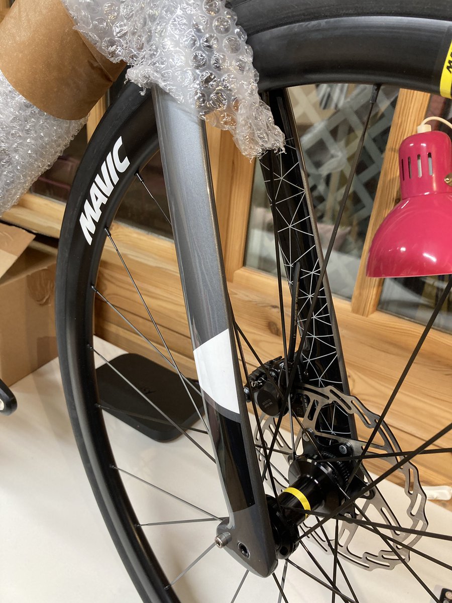 PaulOBrienArch's tweet image. Well, it’s my birthday &amp;amp; I’m very excited that it’s also #newbikeday Massive thanks to my partner &amp;amp; my sisters &amp;amp; parents for contributing a lot by way of Xmas &amp;amp; early Birthday gifts to help me buy the fanciest bike I have ever owned! It’s a @ribble_cycles R872 Carbon Road Bike.