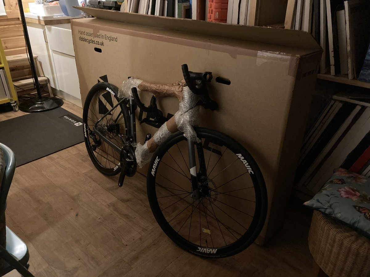 PaulOBrienArch's tweet photo. Still haven’t had a chance to take it out of it’s wrapping just yet, but really looking forward to it! Twas also a very good deal in the sales & helped further by my @London_Cycling membership. Thanks everyone! With a bit of luck this could be my last WFM B-Day Bash #myribble https://t.co/u19FU4Na9T