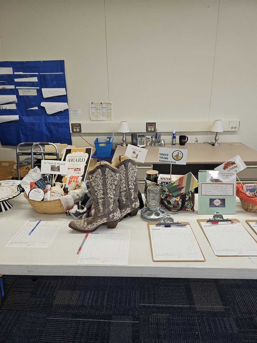 LisaLNickel's tweet photo. Gearing up for a funfilled carnival and silent auction tomorrow at the Chelsea Early Childhood Center at 10:30 a.m. Come join us at 500 Washington St. and support the early childhood center! https://t.co/C72VrkZP4A