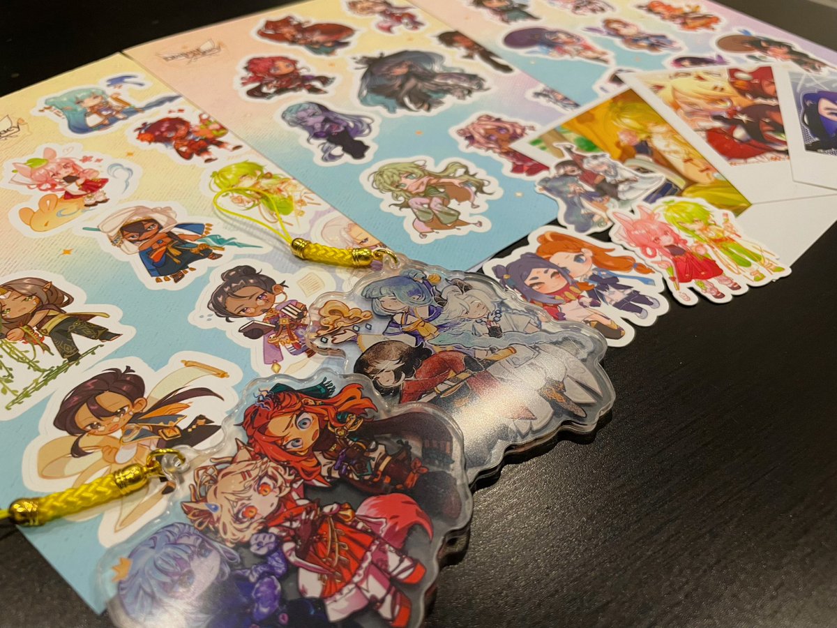 ZineLegacy's tweet photo. 💫EVERYTHING IS HERE💫

We have recieved the zine booklets as well as merch and everything will be ready to ship soon!

Make sure to upade your address by 16th February if needed ✨ https://t.co/qtK9JaBxl9