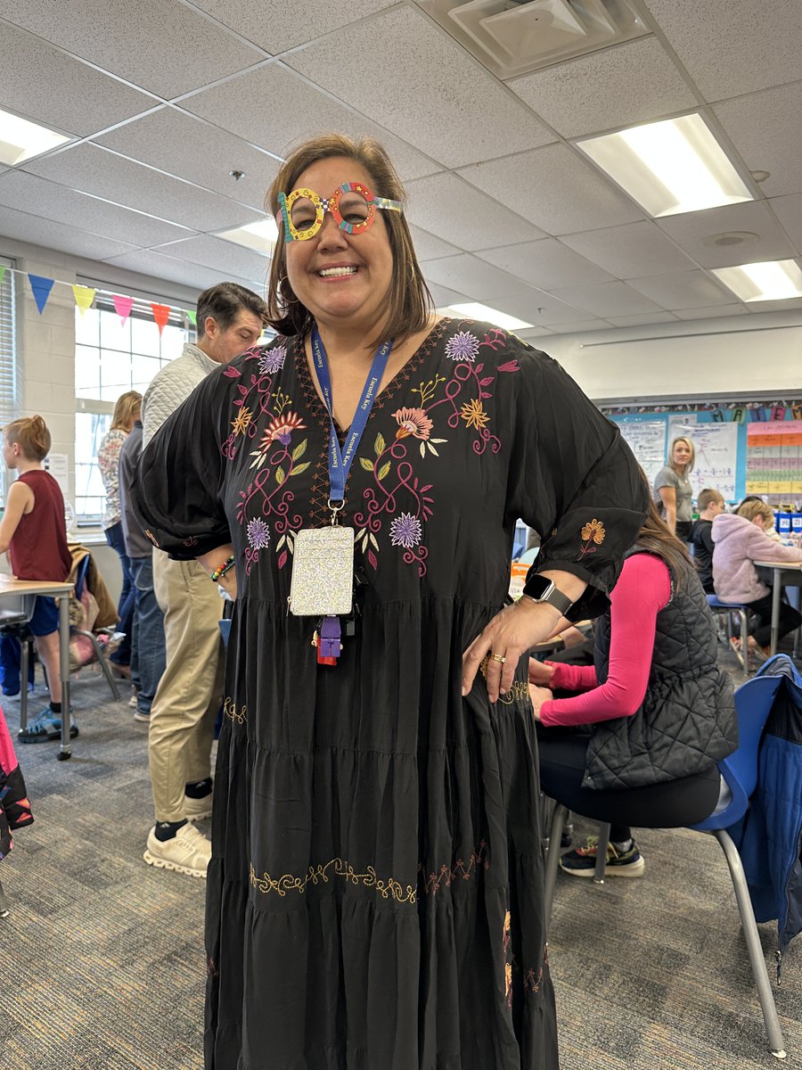 coachpondkey's tweet photo. My last 100th day after 30 100th day celebrations! Do the math! Not all math puns are terrible! Just SUM! #mathteacher #100days #somoskey @EscuelaKeyAPS @iponderosa @APSMath @sra_enriquez https://t.co/HkVgeMnJsA