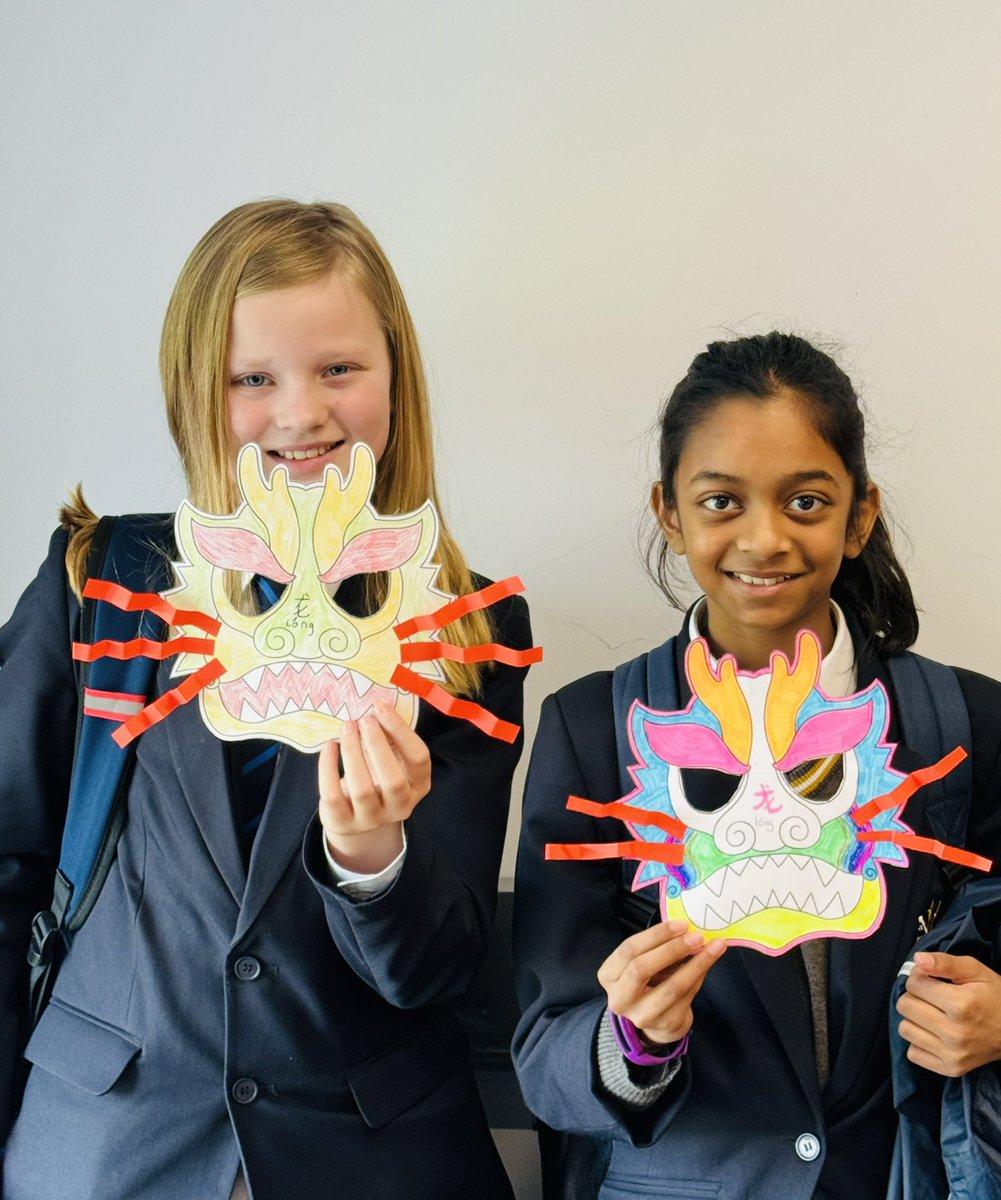 ElthamCLang's tweet photo. Some of our Year 7 students made colourful dragon masks. Wish everyone a healthy and joyful New Year of the dragon! 🐲
@ElthamCollegeUK https://t.co/gLYUmpSWEV