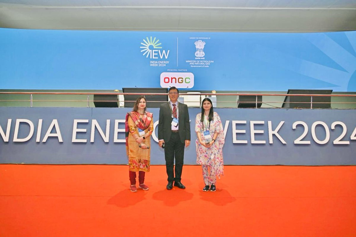 Monika Jaglan, IIS (@monika_iis) on Twitter photo "India Energy Week 2024 Wraps Up: A Resounding Success Igniting the Future!"
Fortunate to witness the dynamic event, that has potential to reshape energy landscape not just in India but globally.
#IndiaEnergyWeek2024 #IEW2024
<a href="/IndiaEnergyWeek/">IndiaEnergyWeek</a> "India Energy Week 2024 Wraps Up: A Resounding Success Igniting the Future!"
Fortunate to witness the dynamic event, that has potential to reshape energy landscape not just in India but globally.
#IndiaEnergyWeek2024 #IEW2024
<a href="/IndiaEnergyWeek/">IndiaEnergyWeek</a>