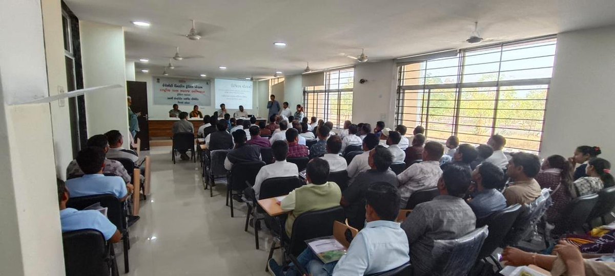 mopr_goi's tweet photo. Capacity Building Program under the Rashtriya Gram Swaraj Abhiyan #RGSA held in #Vadodara &amp; #Botad Districts in #Gujarat on 7 – 8 February 2024. In #Vadodara, the focus was on providing a general orientation and delving into the intricacies of Panchayat Development Plans (#PDPs). https://t.co/e3T4EiWCqk