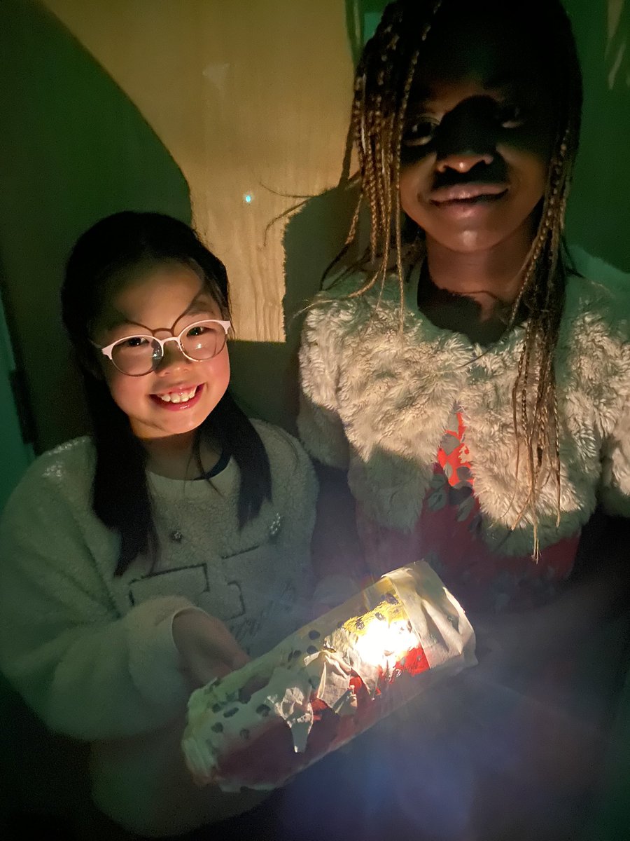 StJosephsBing's tweet photo. Year 4 have loved being able to test out their torches that they have designed and built this half term in DT. @bcw_cat #SJB #SJBY4 #SJBDT #SJBScience https://t.co/PgH3oZcwmx
