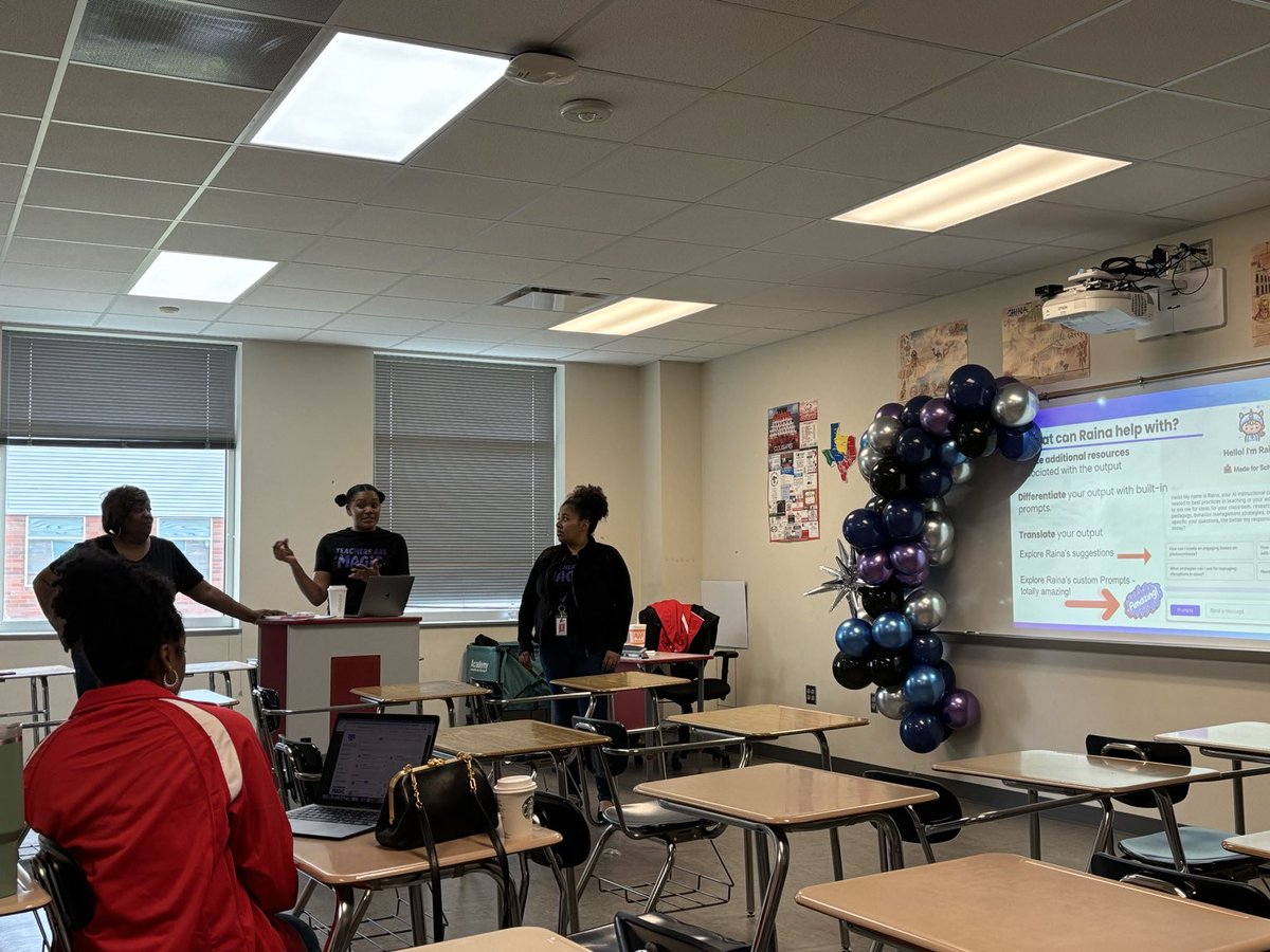 If you didn’t attend this session, you missed out on the Magic!🎉 So proud of my daughter and her colleagues for presenting @Cougar Con! ⁦<a href="/CrosbyHigh/">Crosby High School</a>⁩ ⁦<a href="/CharlesRDrewES/">Drew Elementary</a>⁩ ⁦<a href="/C_Tisdom/">Christy Tisdom</a>⁩